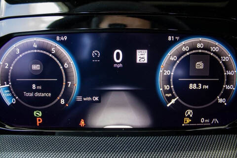 2025 Volkswagen Golf GTI SE