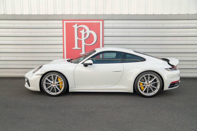 2020 Porsche 911 46