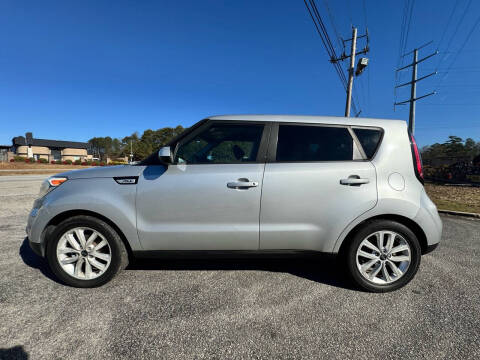 2017 Kia Soul +