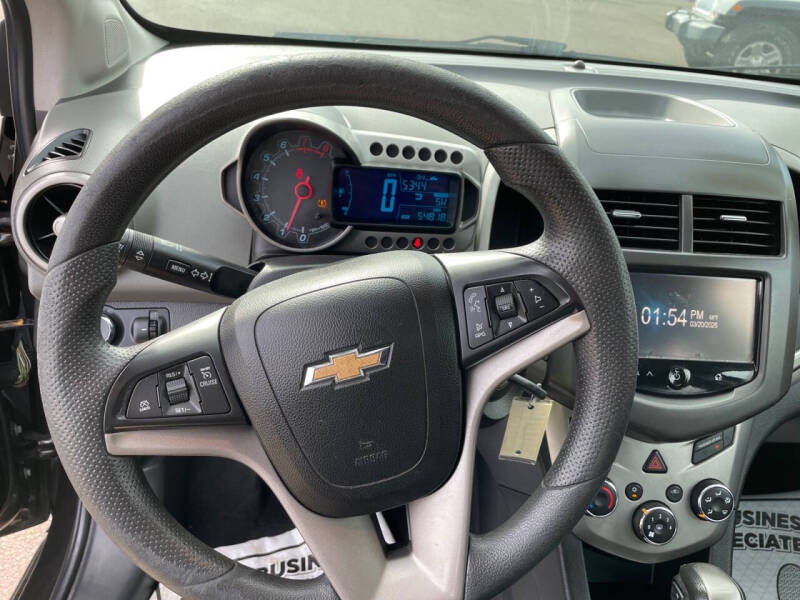2016 Chevrolet Sonic LT Auto