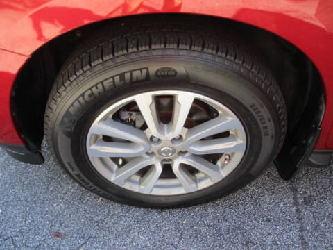 2016 Nissan Pathfinder SV