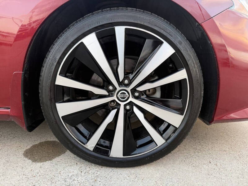 2020 Nissan Altima 2.5 SR