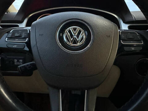 2012 Volkswagen Touareg