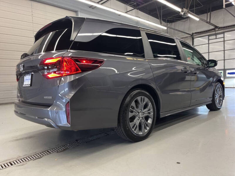 2025 Honda Odyssey Touring