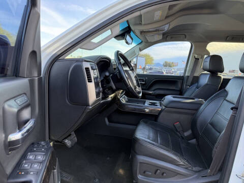 2015 GMC Sierra 3500HD Denali