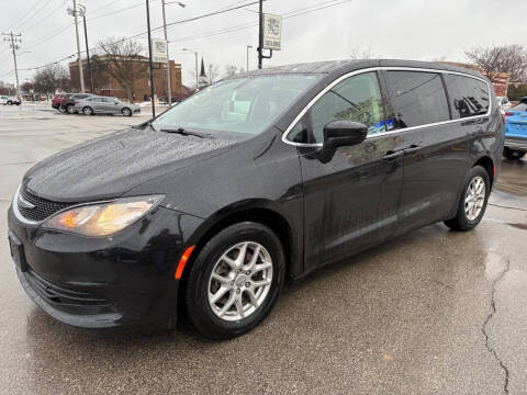 2017 Chrysler Pacifica Touring