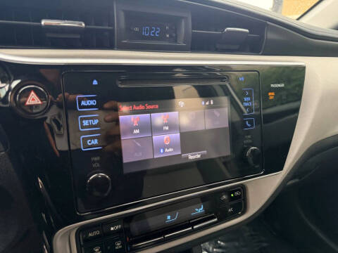 2017 Toyota Corolla LE