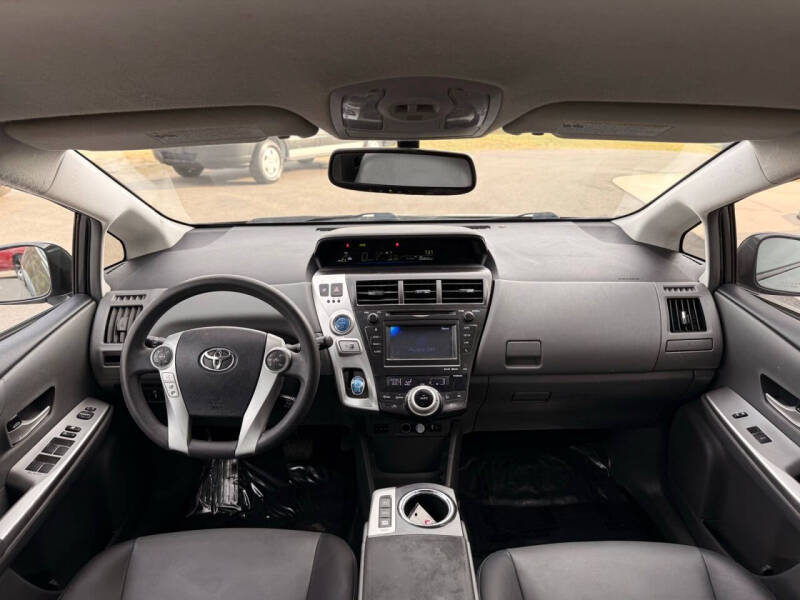2012 Toyota Prius v Five