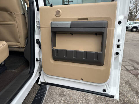 2013 Ford F-350 Super Duty Lariat