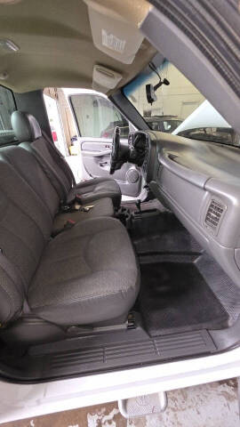 2005 Chevrolet Silverado 1500 Work Truck