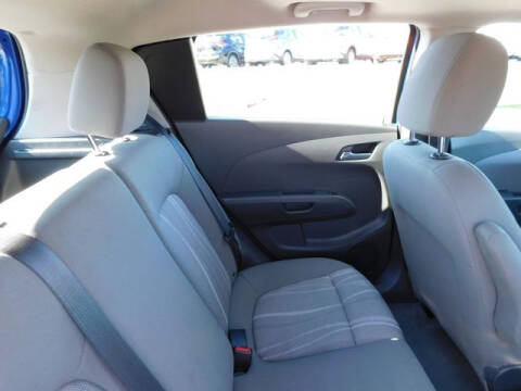 2016 Chevrolet Sonic LT Auto