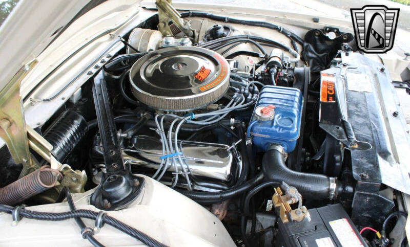 1966 Ford Thunderbird