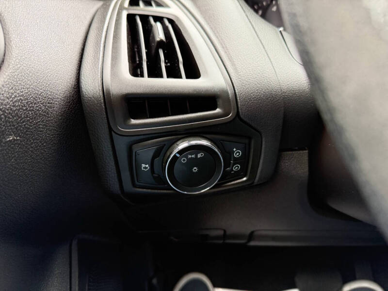 2013 Ford Focus S