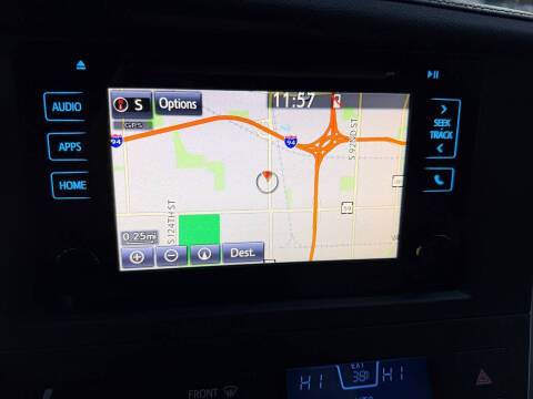 2015 Toyota Sienna XLE 8-Passenger