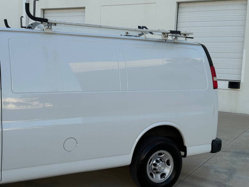 2019 Chevrolet Express 2500