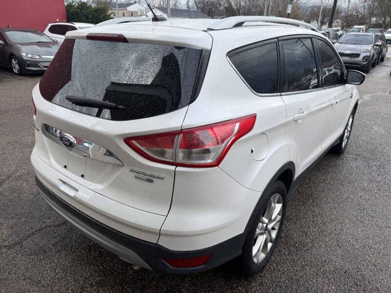 2016 Ford Escape Titanium