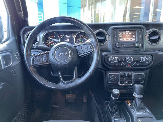 2021 Jeep Gladiator Willys