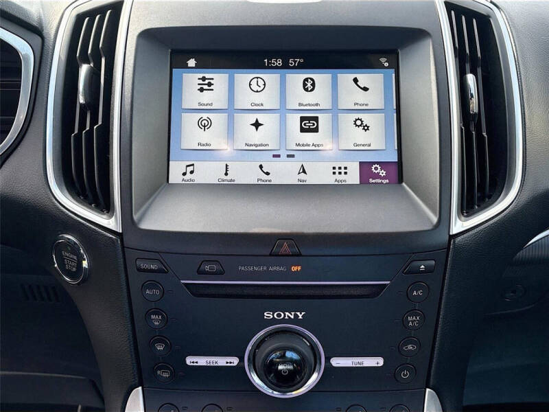 2016 Ford Edge Titanium