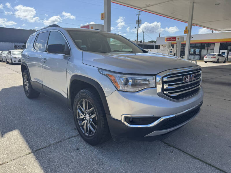 2017 GMC Acadia SLT-1