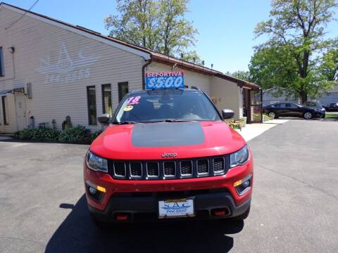 2018 Jeep Compass for sale at North American Credit Inc. in Waukegan IL