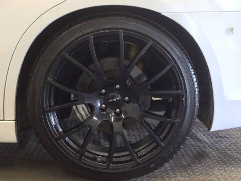 2012 Chrysler 300 SRT8