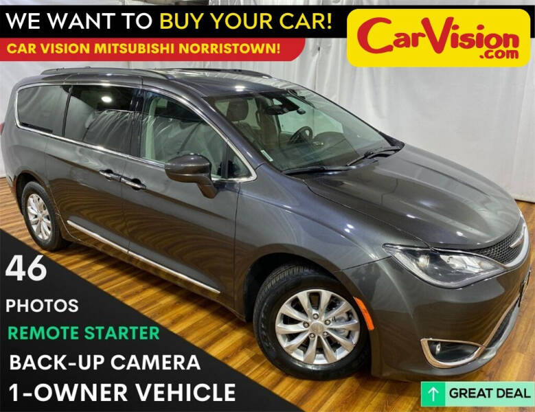2017 Chrysler Pacifica Touring-L
