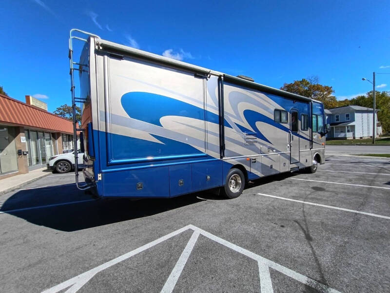 2008 Ford Bounder