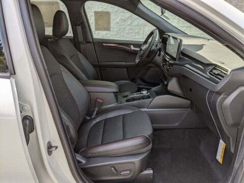 2024 Ford Escape ST-Line Select