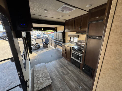 2018 Forest River XLR Boost M-27QB