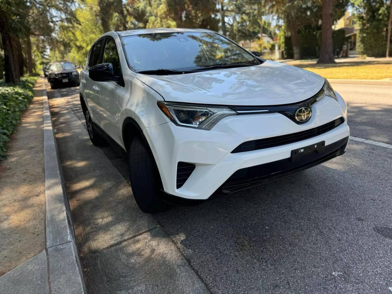 2018 Toyota RAV4 for sale at Ride On LLC in Van Nuys, CA