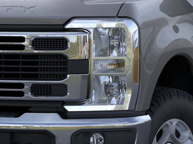 2026 Ford F-250 Super Duty XLT - Photo 18
