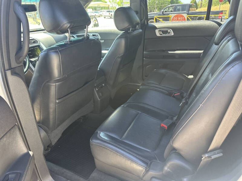 2012 Ford Explorer XLT