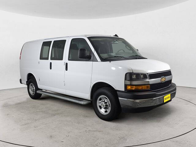 2024 Chevrolet Express 2500