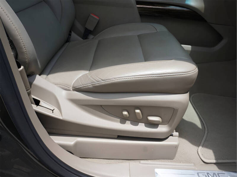 2019 GMC Yukon XL SLT Standard Edition