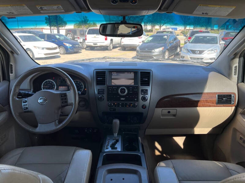 2012 Nissan Armada SV