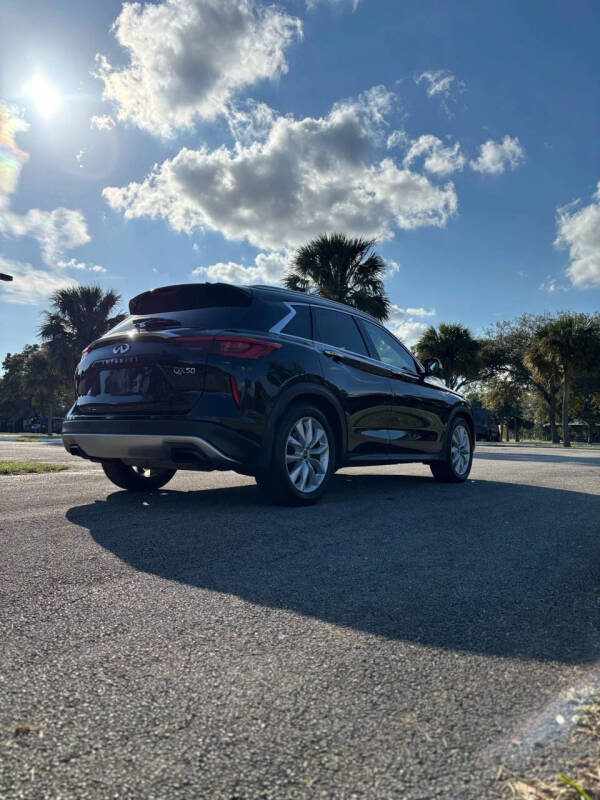 2019 Infiniti QX50 Essential