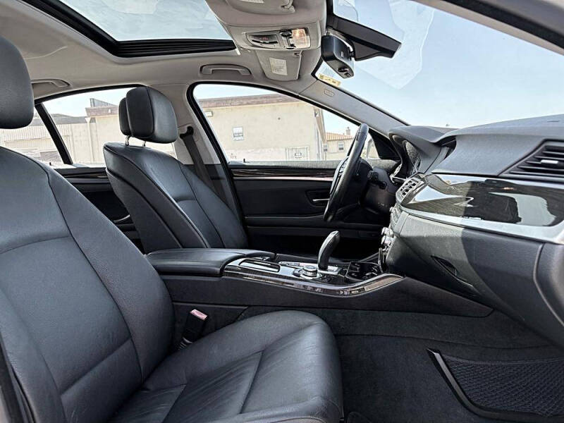 2011 BMW 5 Series 535i