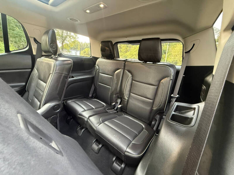 2017 GMC Acadia Denali