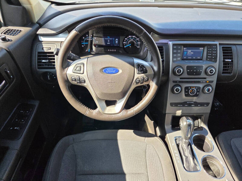 2017 Ford Flex SE