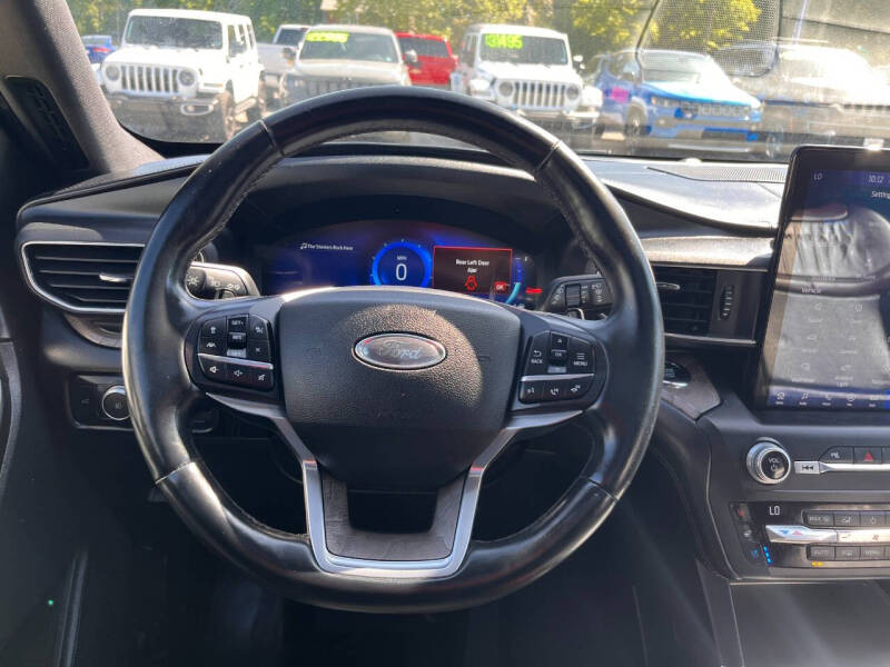 2020 Ford Explorer Platinum