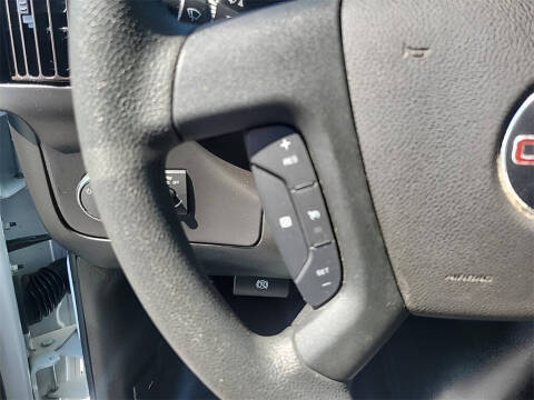 2023 GMC Savana 2500