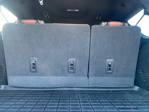 2023 GMC Yukon Denali Ultimate