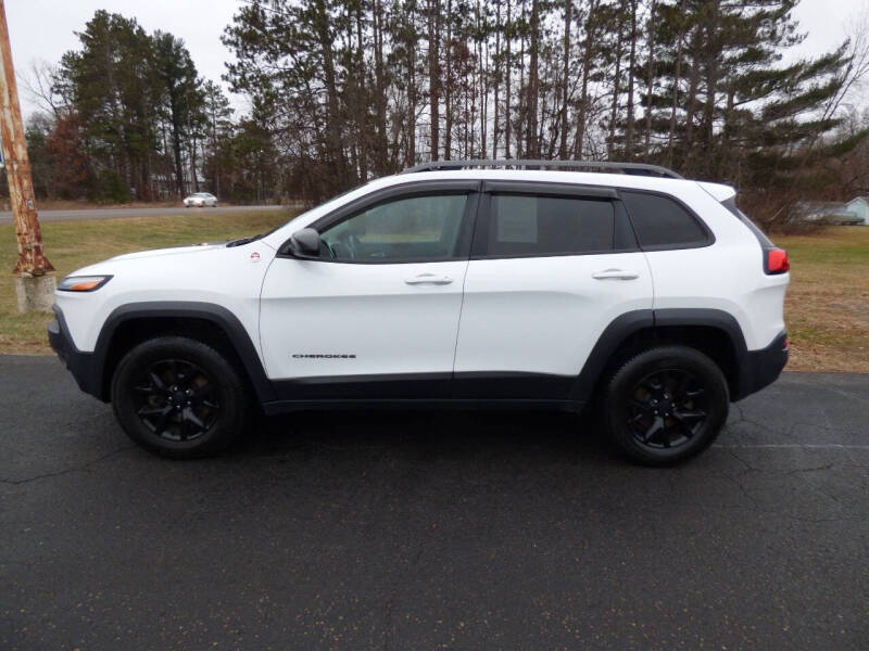 2017 Jeep Cherokee Trailhawk photo 8