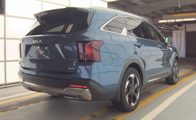 2025 Kia Sorento Hybrid EX