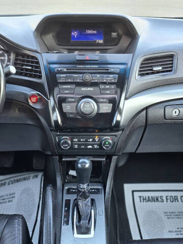 2013 Acura ILX 2.0L w/Premium