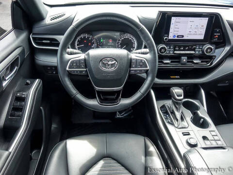 2023 Toyota Highlander XSE