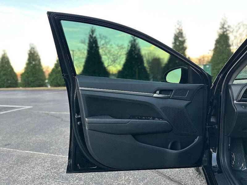 2020 Hyundai Elantra