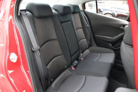 2016 Mazda MAZDA3 i Touring