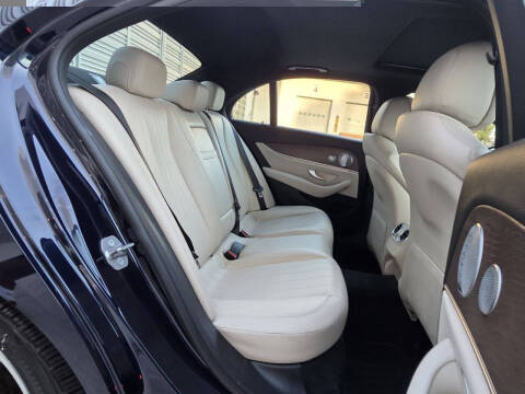 2017 Mercedes-Benz E-Class E 300