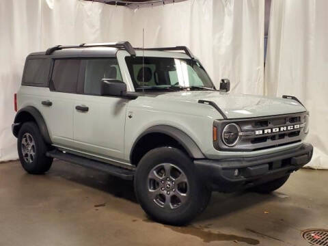2022 Ford Bronco for sale at COLE Automotive in Kalamazoo MI
